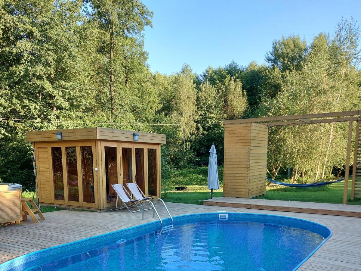 Dom Przy Lesie Villa Wielgie Exterior photo